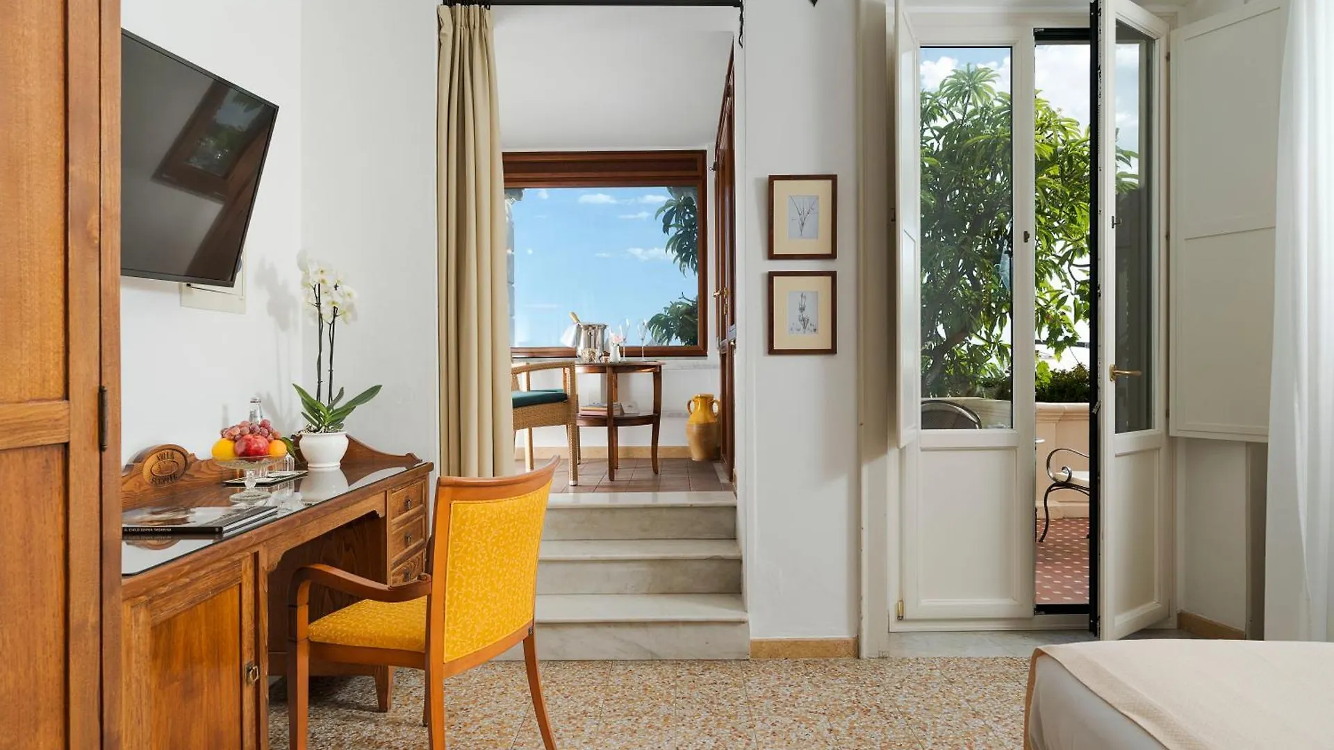 Hotel Villa Schuler Taormina 4*,